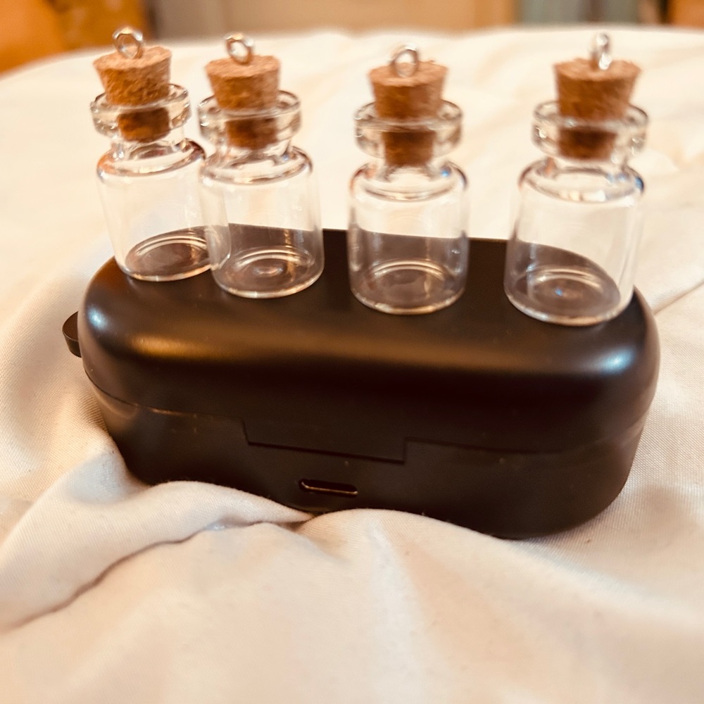 Cute Mini necklace bottles
